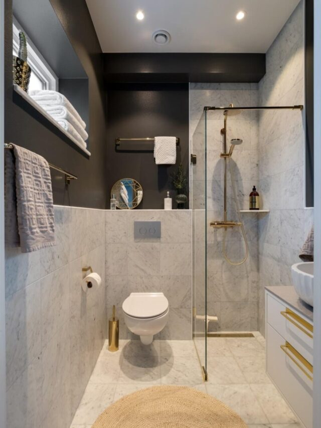 Smart Remodeling Solutions for Small Bathrooms